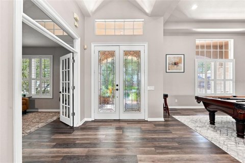 House in Tampa, Florida 4 bedrooms, 327.02 sq.m. № 2306145 - photo 17
