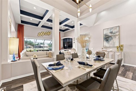 House in Tampa, Florida 4 bedrooms, 327.02 sq.m. № 2306145 - photo 20