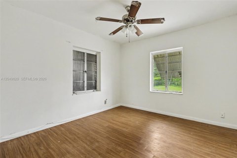 Villa ou maison à louer à Miami, Floride: 3 chambres, 108.97 m2 № 2087516 - photo 28