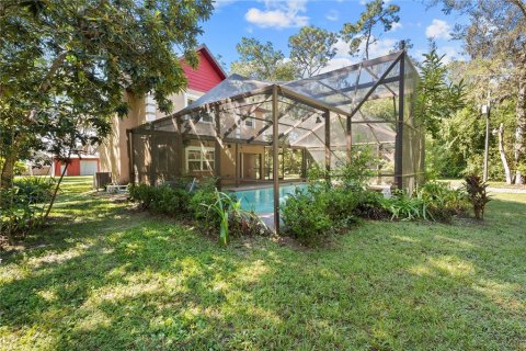 House in Zephyrhills, Florida 3 bedrooms, 179.86 sq.m. № 2431159 - photo 4