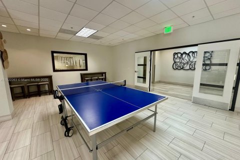 Condominio en venta en Sunny Isles Beach, Florida, 1 dormitorio, 92.9 m2 № 1976163 - foto 30