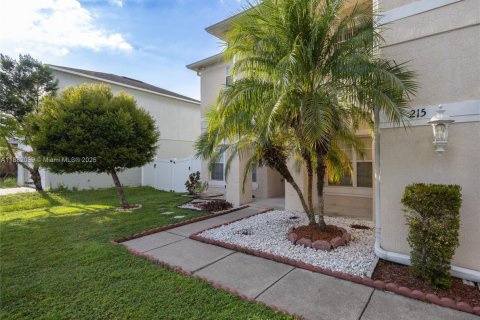 Casa en venta en Kissimmee, Florida, 4 dormitorios, 248.89 m2 № 1932173 - foto 28