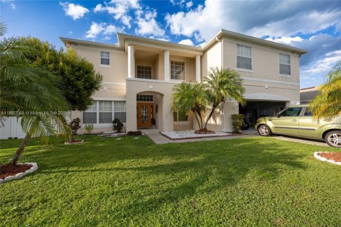 Casa en venta en Kissimmee, Florida, 4 dormitorios, 248.89 m2 № 1932173 - foto 25