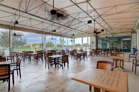 Condo in Coconut Creek, Florida, 2 bedrooms  № 1770488 - photo 28