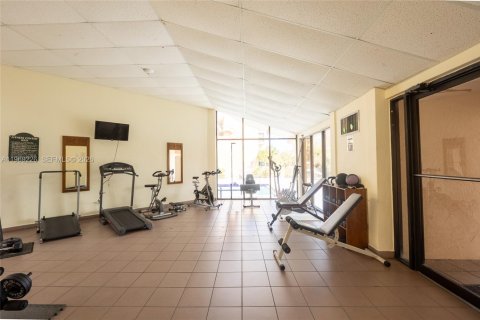 Condominio en venta en Miami, Florida, 2 dormitorios, 103.12 m2 № 2030464 - foto 27