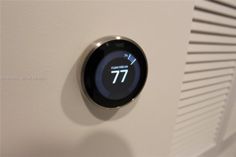 Купить кондоминиум в Дорал, Флорида 1 спальня, 67.45м2, № 1988217 - фото 7