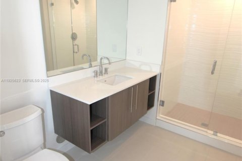 Купить кондоминиум в Дорал, Флорида 1 спальня, 67.45м2, № 1988217 - фото 12