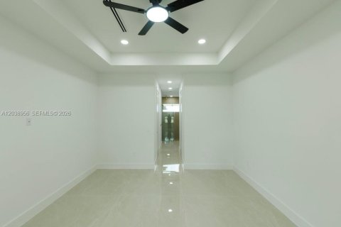Casa en venta en Lehigh Acres, Florida, 4 dormitorios № 2182648 - foto 17