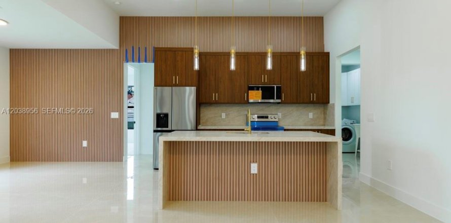Casa en Lehigh Acres, Florida 4 dormitorios № 2182648