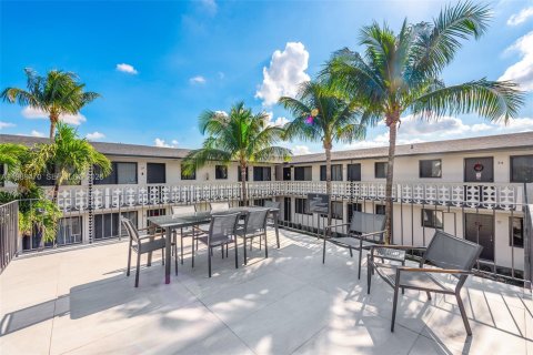 Appartement à louer à Hialeah, Floride: 1 chambre, 55.74 m2 № 2051601 - photo 13