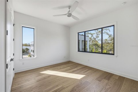 Townhouse in Tampa, Florida 3 bedrooms, 284.47 sq.m. № 2204087 - photo 21