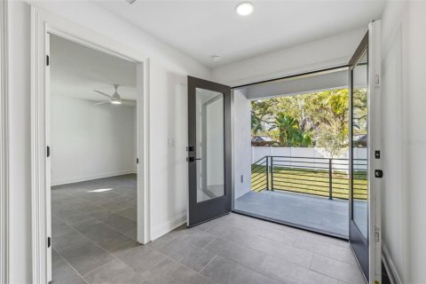 Townhouse in Tampa, Florida 3 bedrooms, 284.47 sq.m. № 2204087 - photo 4