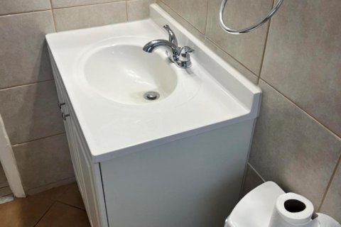 Appartement à louer à Fort Lauderdale, Floride: 2 chambres, 74.32 m2 № 2363606 - photo 11