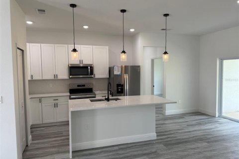 Casa en venta en Ocala, Florida, 4 dormitorios, 177.63 m2 № 1509576 - foto 5