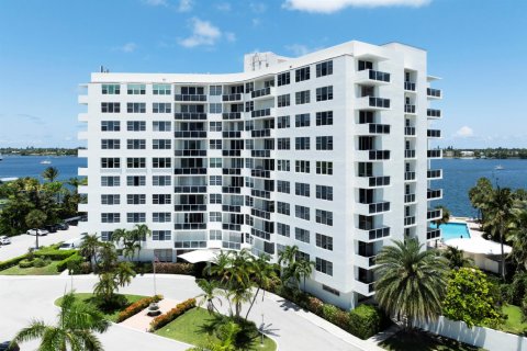 Copropriété à louer à West Palm Beach, Floride: 1 chambre, 74.69 m2 № 2184977 - photo 12