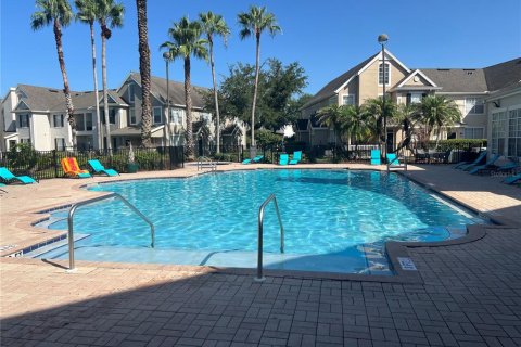 Condo in Orlando, Florida, 2 bedrooms № 2215816 - photo 18