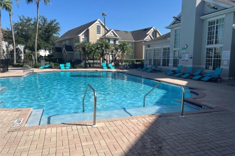 Condo in Orlando, Florida, 2 bedrooms № 2215816 - photo 19