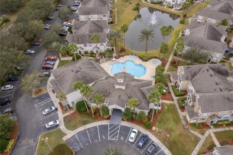 Condo in Orlando, Florida, 2 bedrooms № 2215816 - photo 17