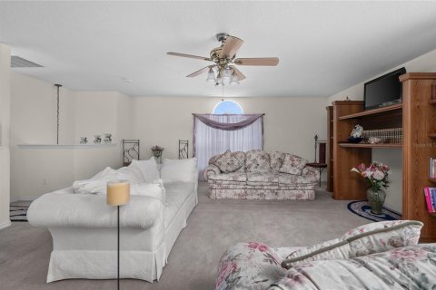 Villa ou maison à vendre à Sanford, Floride: 4 chambres, 265.89 m2 № 1841601 - photo 15