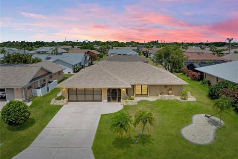 Casa en Venice, Florida 3 dormitorios, 171.87 m2 № 2152272