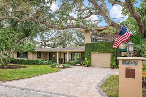Villa ou maison à vendre à Sarasota, Floride: 3 chambres, 238.29 m2 № 1552847 - photo 2