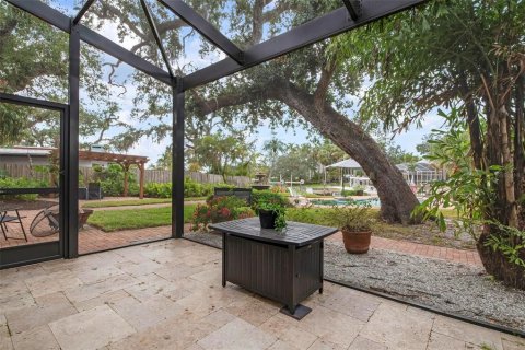 Villa ou maison à vendre à Sarasota, Floride: 3 chambres, 238.29 m2 № 1552847 - photo 25