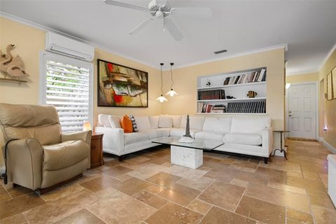 Villa ou maison à vendre à Sarasota, Floride: 3 chambres, 238.29 m2 № 1552847 - photo 12