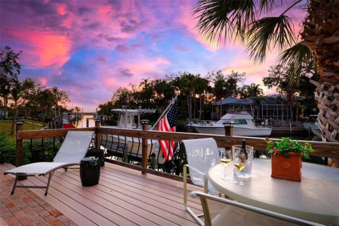 Villa ou maison à vendre à Sarasota, Floride: 3 chambres, 238.29 m2 № 1552847 - photo 30