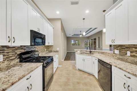 Casa en venta en Bradenton, Florida, 3 dormitorios, 185.62 m2 № 2428767 - foto 25