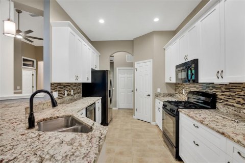 Casa en venta en Bradenton, Florida, 3 dormitorios, 185.62 m2 № 2428767 - foto 8