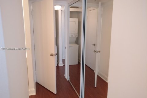 Купить кондоминиум в Авентура, Флорида 1 спальня, 95.97м2, № 2035647 - фото 9