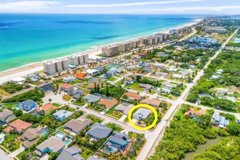 House in Ponce Inlet, Florida 3 bedrooms, 195.09 sq.m. № 1247481 - photo 2