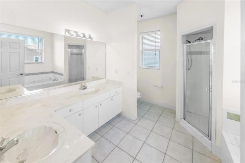 House in Ponce Inlet, Florida 3 bedrooms, 195.09 sq.m. № 1247481 - photo 20