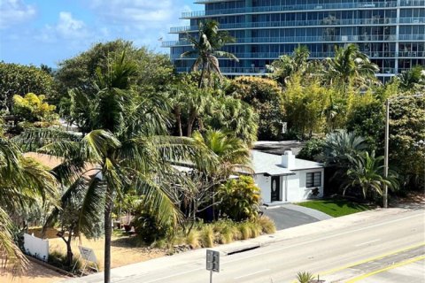 Condo in Fort Lauderdale, Florida, 2 bedrooms  № 2043178 - photo 23