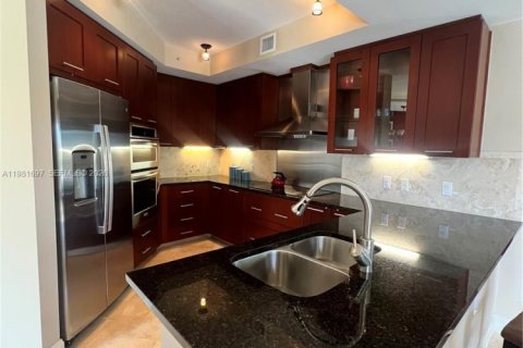 Condo in Fort Lauderdale, Florida, 2 bedrooms  № 2043178 - photo 3