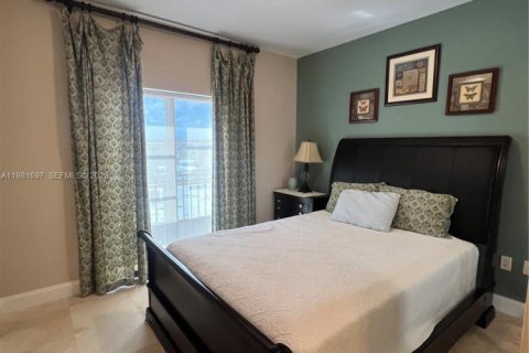 Condo in Fort Lauderdale, Florida, 2 bedrooms  № 2043178 - photo 15