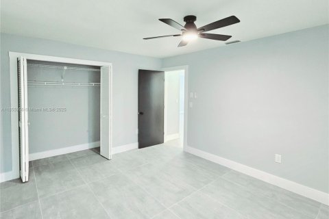 House in Port Charlotte, Florida 3 bedrooms, 160.72 sq.m. № 1880368 - photo 20