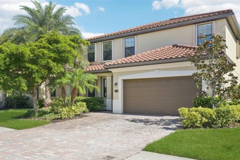 House in Venice, Florida 5 bedrooms, 314.47 sq.m. № 1914875 - photo 2
