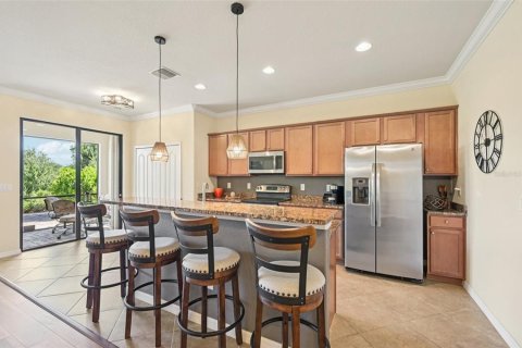 House in Venice, Florida 5 bedrooms, 314.47 sq.m. № 1914875 - photo 13
