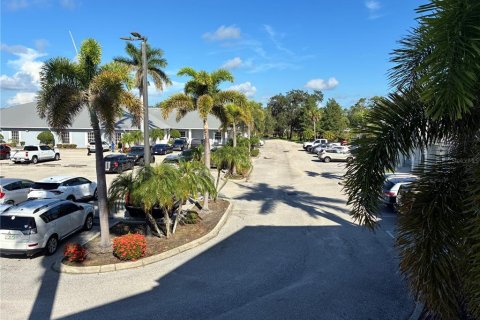 Propiedad comercial en alquiler en Port Charlotte, Florida № 1027527 - foto 8