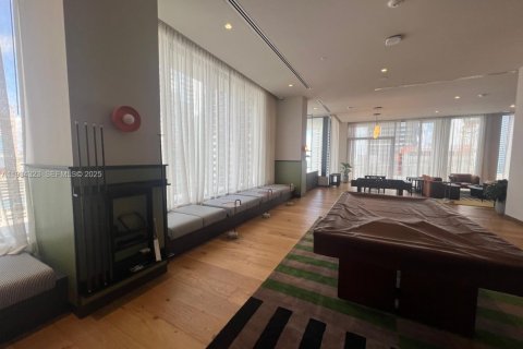 Condo in Miami, Florida, 2 bedrooms  № 1993597 - photo 8