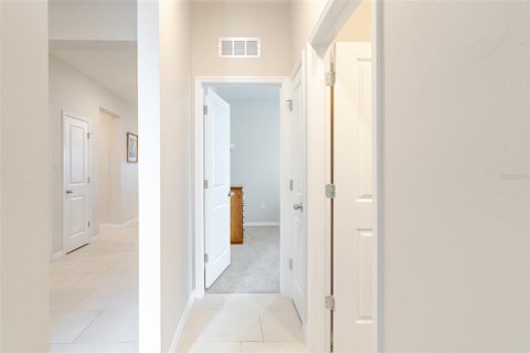Casa en venta en San Antonio, Florida, 4 dormitorios, 190.08 m2 № 1909584 - foto 28