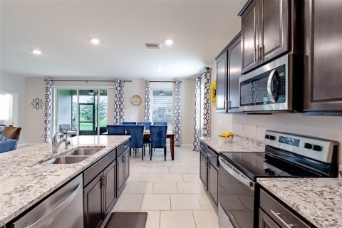 Casa en venta en San Antonio, Florida, 4 dormitorios, 190.08 m2 № 1909584 - foto 7
