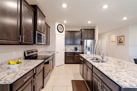 Casa en venta en San Antonio, Florida, 4 dormitorios, 190.08 m2 № 1909584 - foto 8