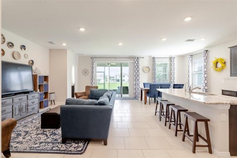Casa en venta en San Antonio, Florida, 4 dormitorios, 190.08 m2 № 1909584 - foto 6
