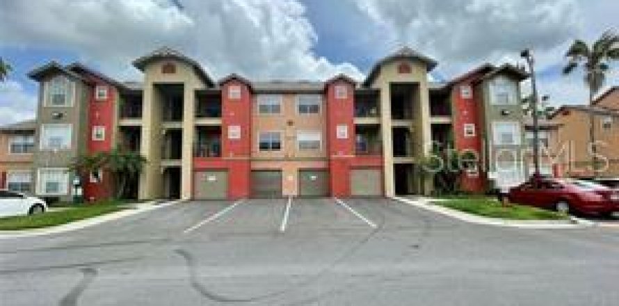 Condominio en Kissimmee, Florida, 1 dormitorio № 1913464