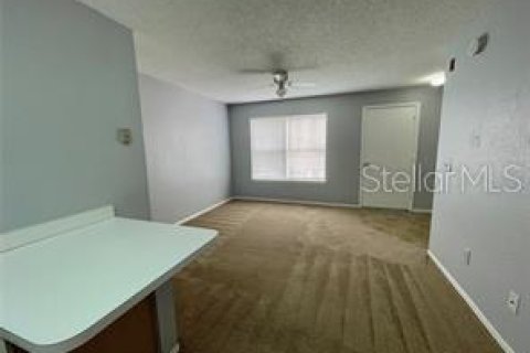 Condo in Kissimmee, Florida, 1 bedroom № 1913464 - photo 5