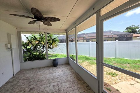 Villa ou maison à louer à Venice, Floride: 2 chambres, 147.25 m2 № 2157057 - photo 25
