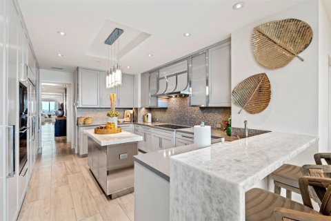 Condo in Boca Raton, Florida, 3 bedrooms  № 2260897 - photo 9