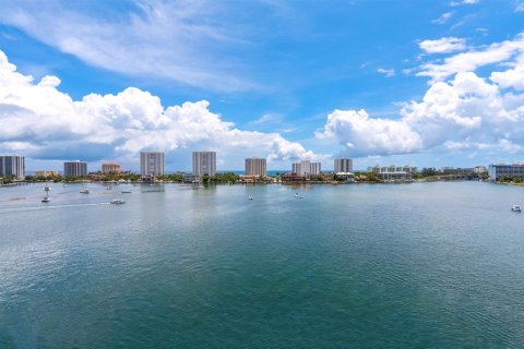 Condo in Boca Raton, Florida, 3 bedrooms  № 2260897 - photo 29